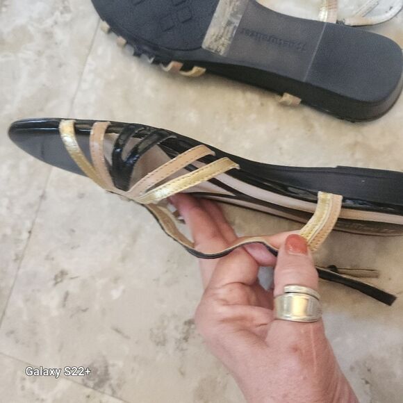 Naturalizee N5 Comfort flat strappy Black, tan & gold sandles - Picture 7 of 9